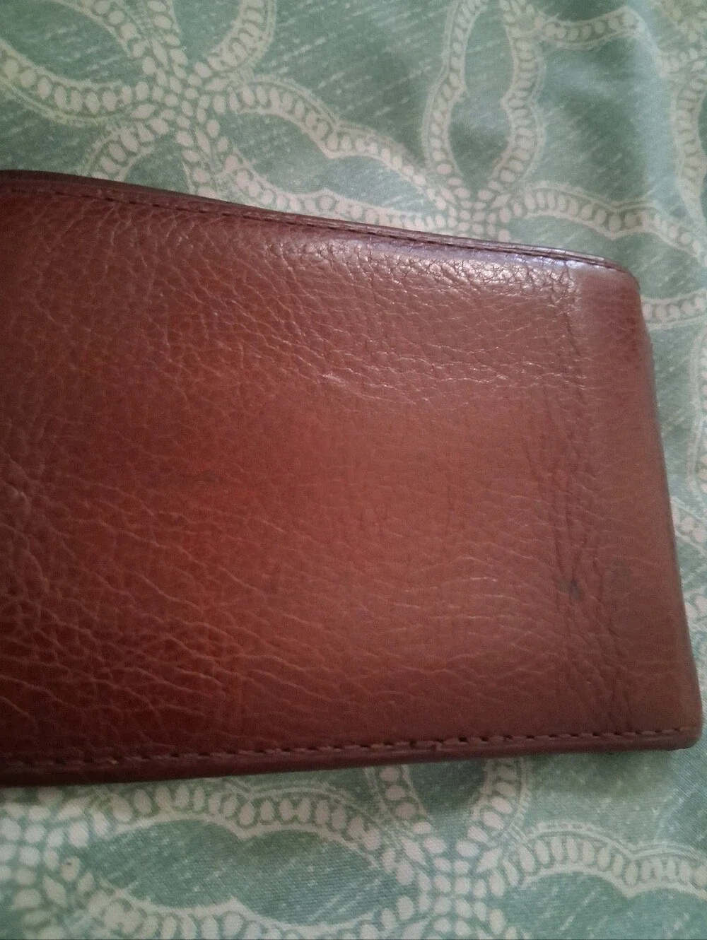 Dockers Men's Brown Leather Bi-Fold Wallet - Classic Design